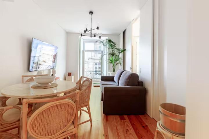 Apartment Chiado Luxury Camoes Lisbon