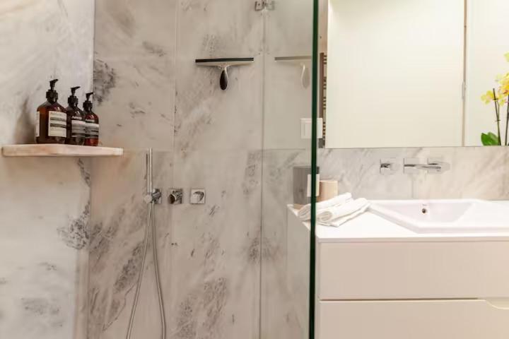 Chiado Luxury Camoes Apartment Lisbon